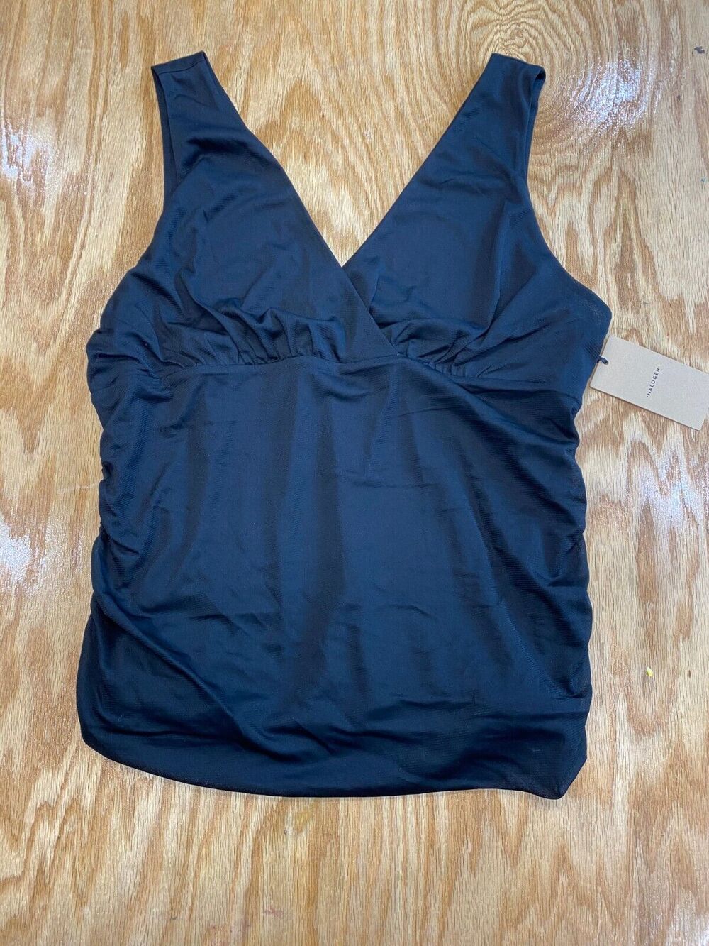 Halogen Tank Women's XL Black 100% Polyester Ruched Side V-Neck Preppy Top B62